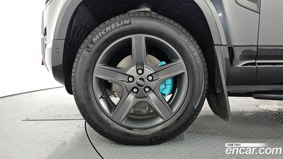 Land Rover Defender 2024 из KR, фото 10