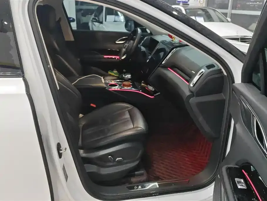 Hongqi HS3 2023 из CN, фото 6