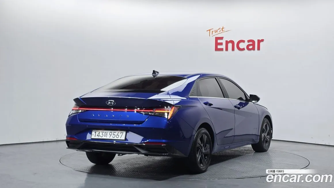 Hyundai AVANTE 2023 из KR, фото 3