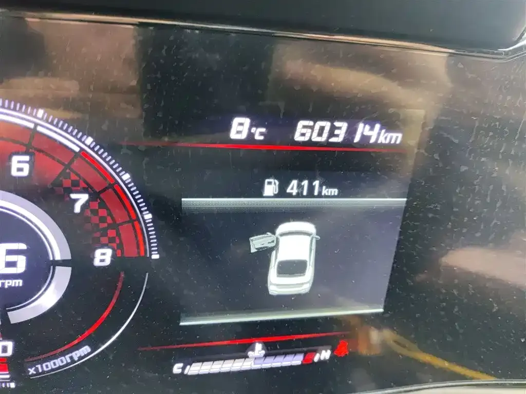 Hyundai Elantra 2023 из CN, фото 10