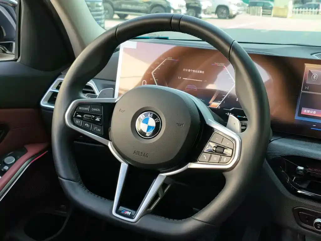 BMW 3 Series 2025 из CN, фото 2