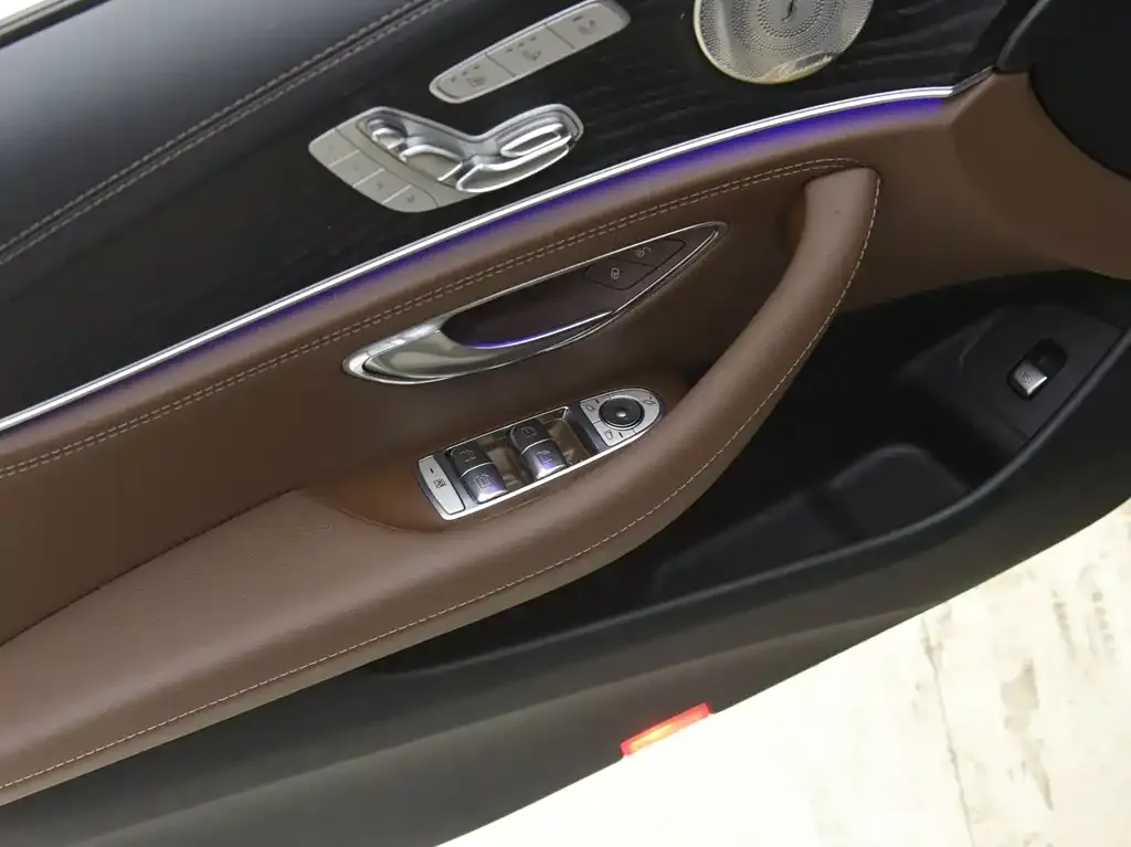 Mercedes-Benz E-Class 2021 из CN, фото 6