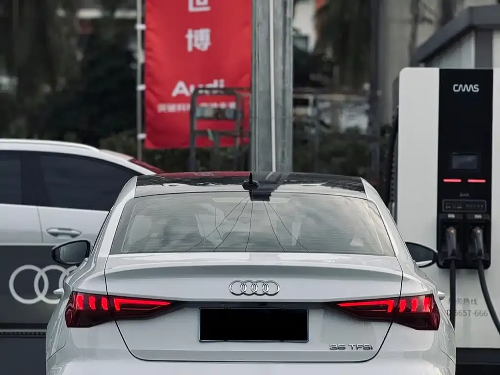 Audi A3 2022 из CN, фото 8