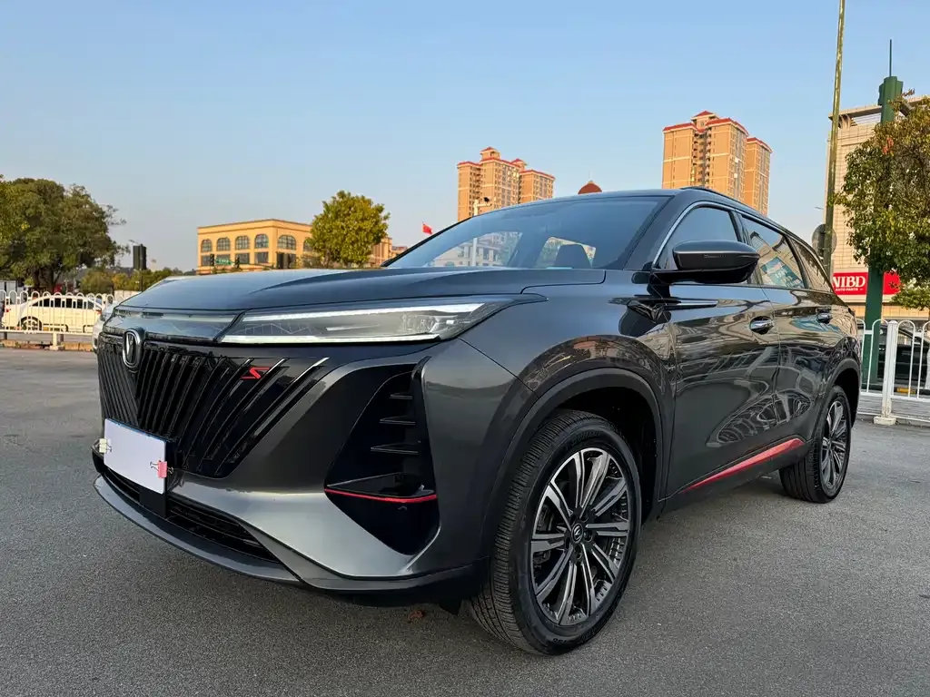 Changan CS75PLUS 2023 из CN, фото 1