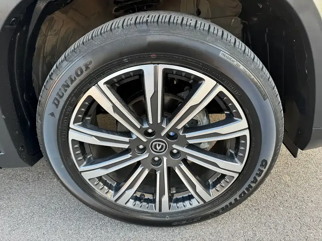 Changan CS75PLUS 2023 из CN, фото 4