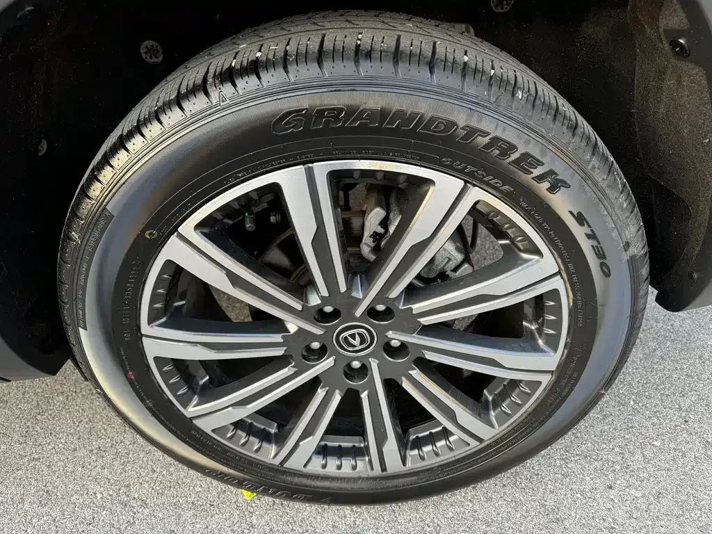 Changan CS75PLUS 2023 из CN, фото 6