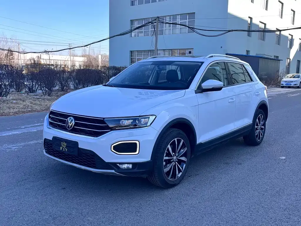 Volkswagen T-Roc 2022 из CN, фото 1