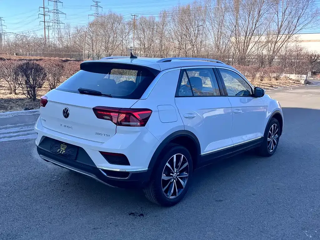 Volkswagen T-Roc 2022 из CN, фото 9