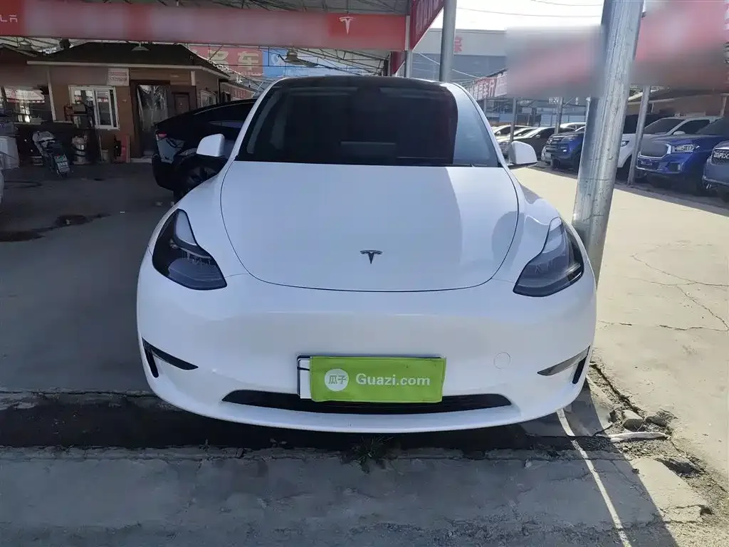 Tesla Model Y 2024 из CN, фото 3