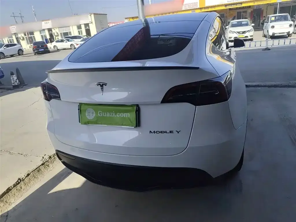 Tesla Model Y 2024 из CN, фото 8