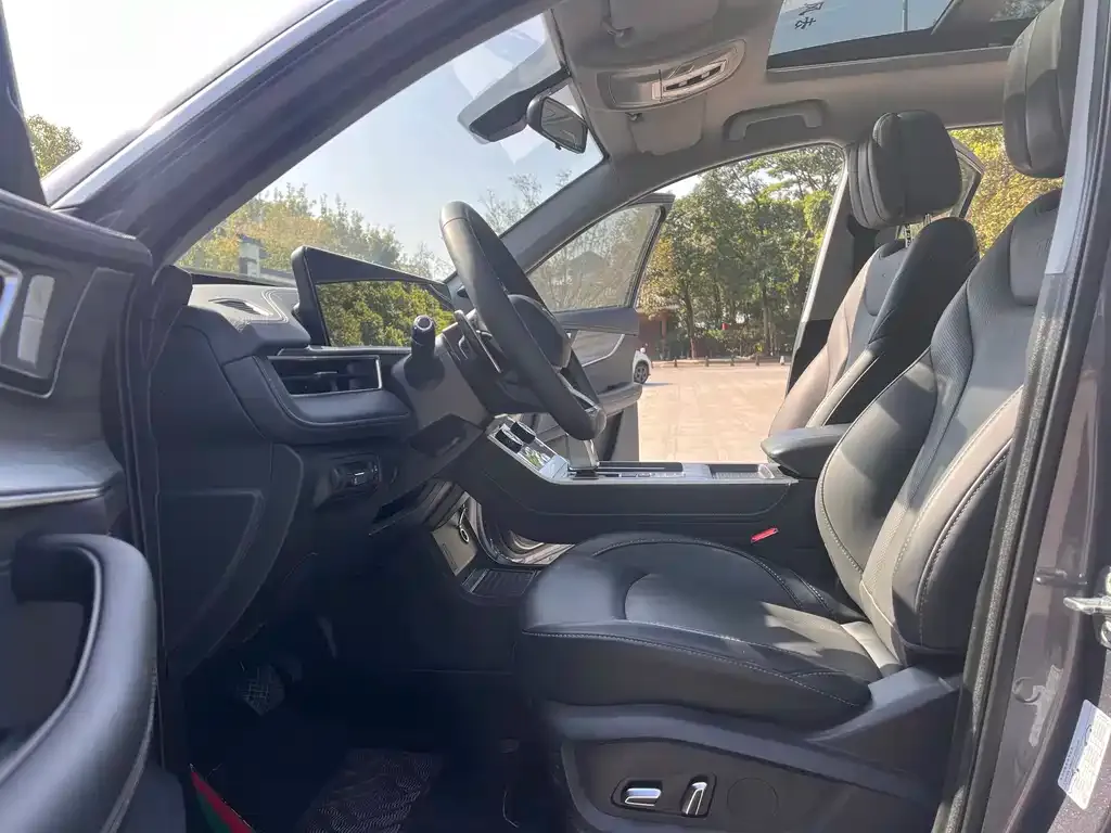 Chery Tiggo 8 2023 из CN, фото 4