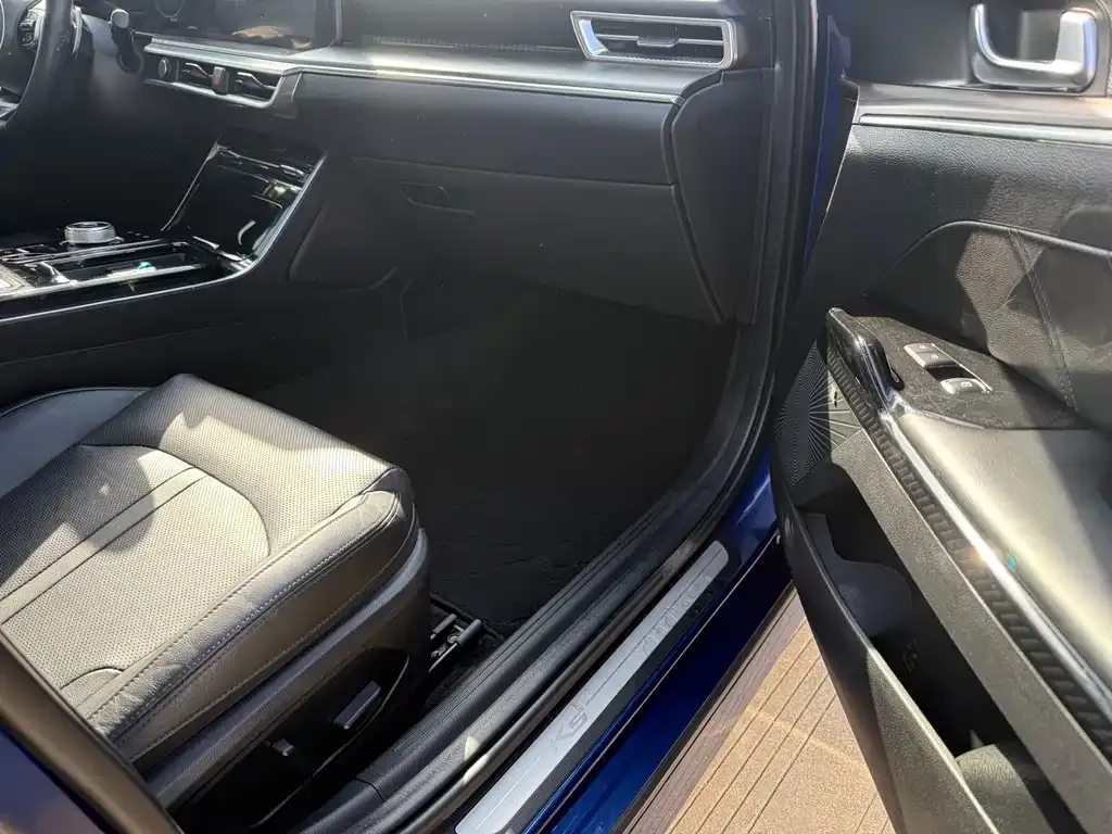 Kia K5 2021 из CN, фото 4