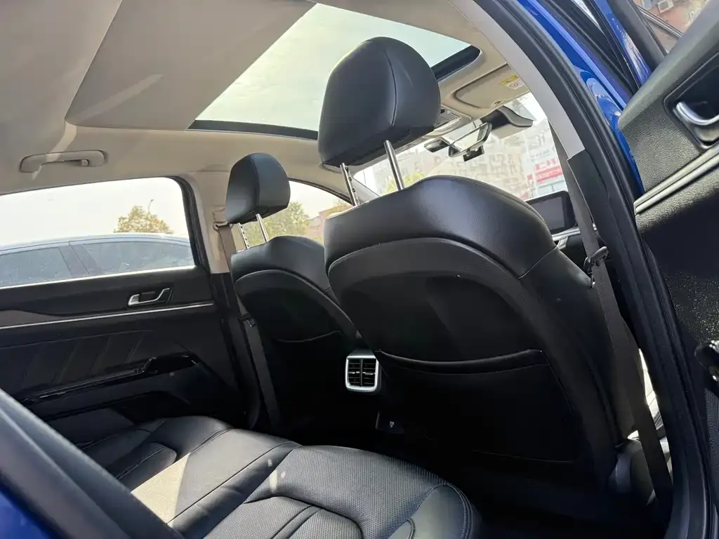 Kia K5 2021 из CN, фото 7