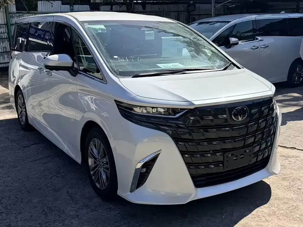 Toyota Alphard 2026 из CN, фото 1