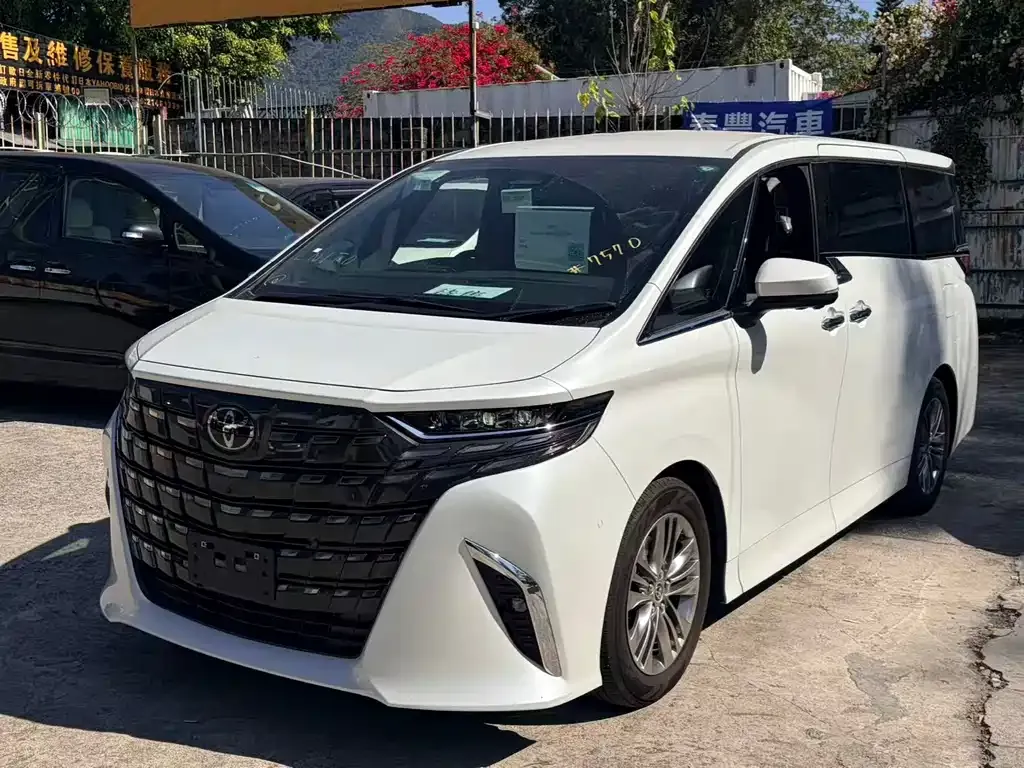 Toyota Alphard 2026 из CN, фото 10