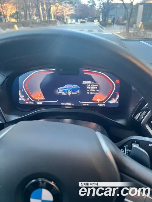 BMW X4 2023 из KR, фото 4