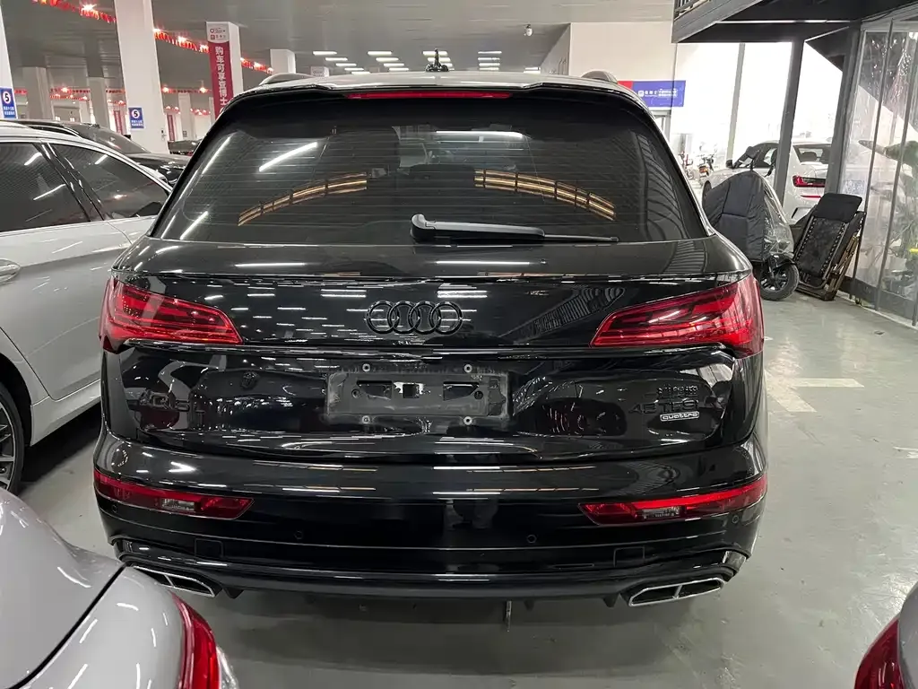 Audi Q5L 2022 из CN, фото 6