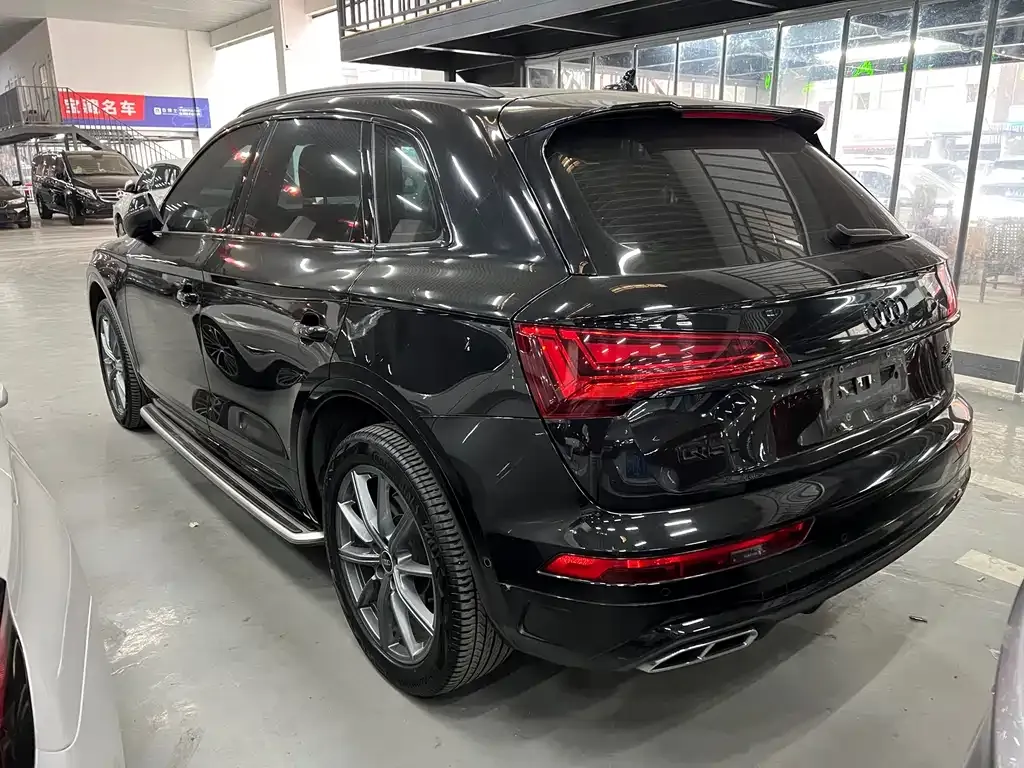 Audi Q5L 2022 из CN, фото 5