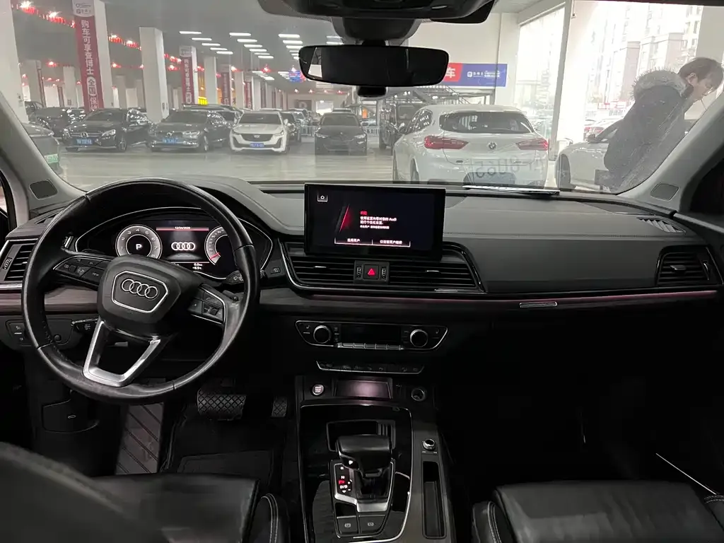 Audi Q5L 2022 из CN, фото 3