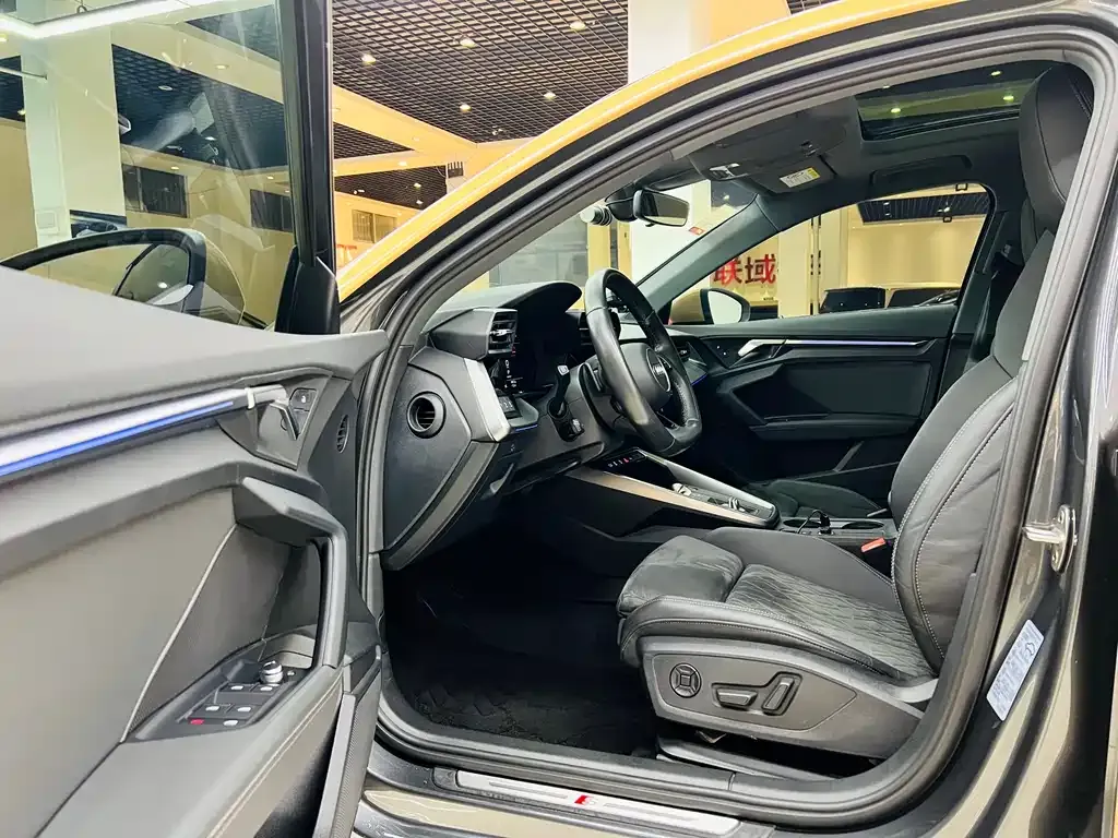 Audi A3 2022 из CN, фото 10