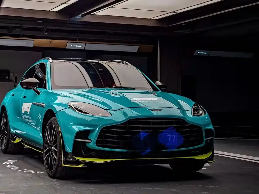 Aston Martin DBX 2022 из CN, фото 1