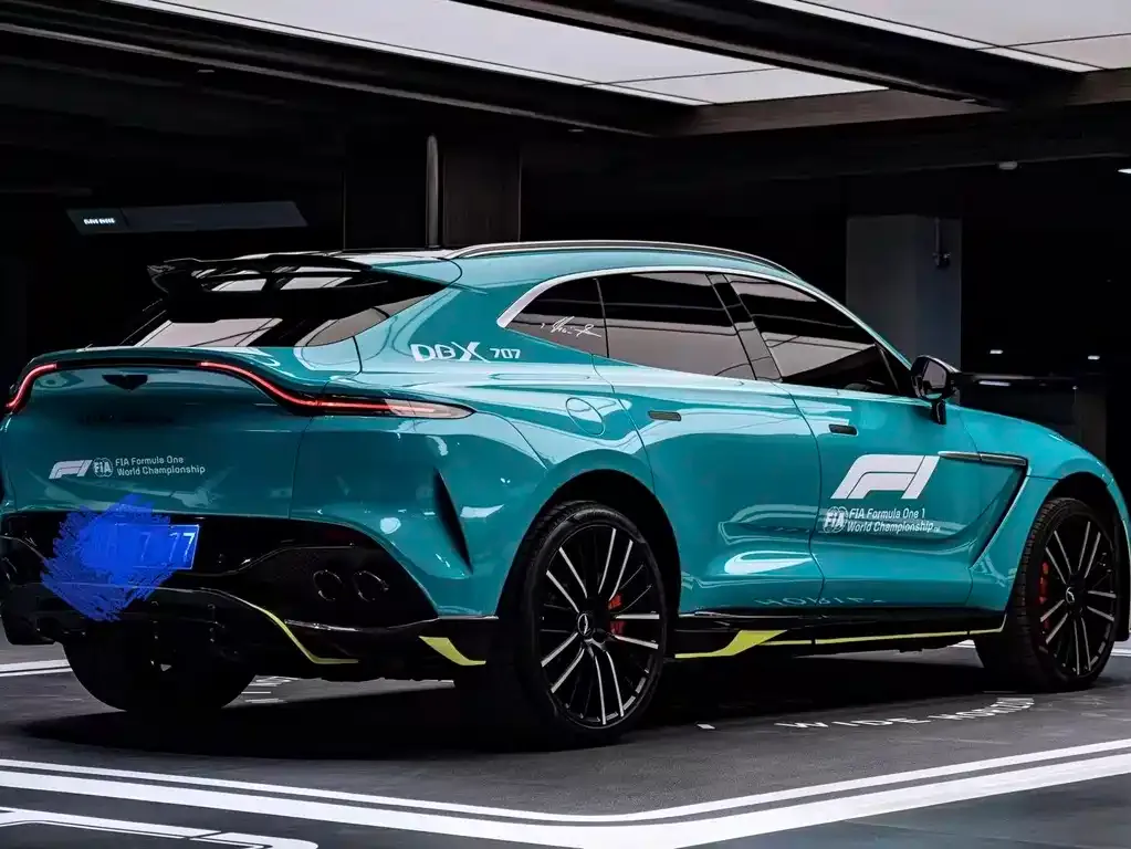 Aston Martin DBX 2022 из CN, фото 2