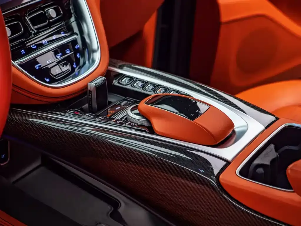 Aston Martin DBX 2022 из CN, фото 4