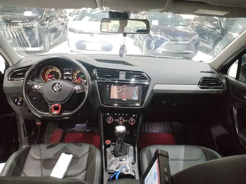 Volkswagen Tiguan L 2021 из CN, фото 10