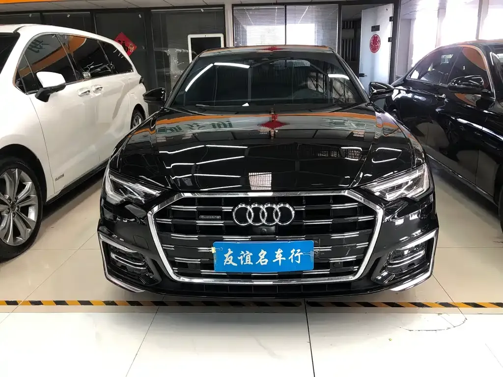 Audi A6L 2025 из CN, фото 1