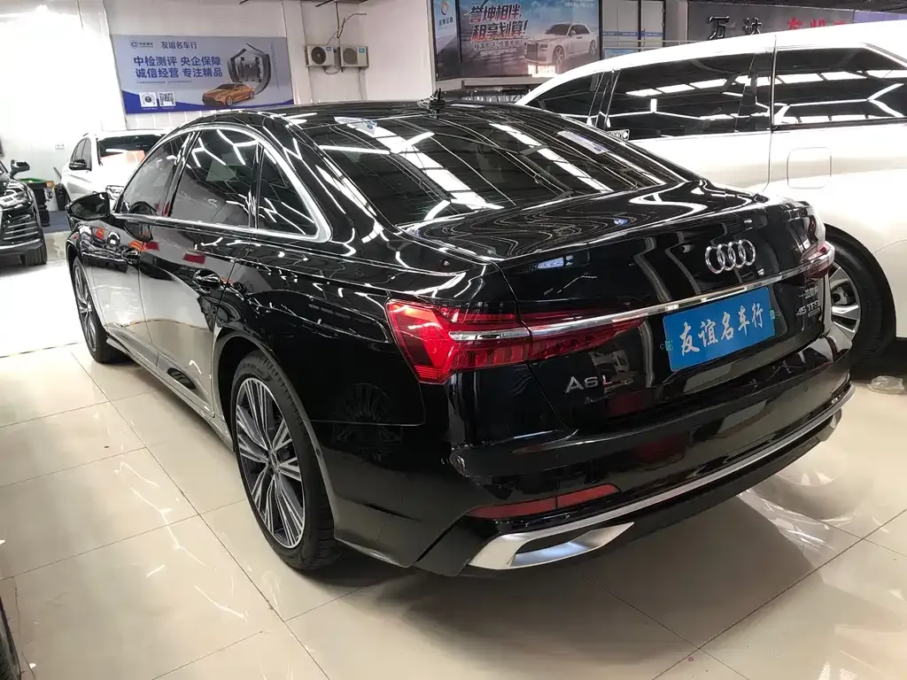 Audi A6L 2025 из CN, фото 6