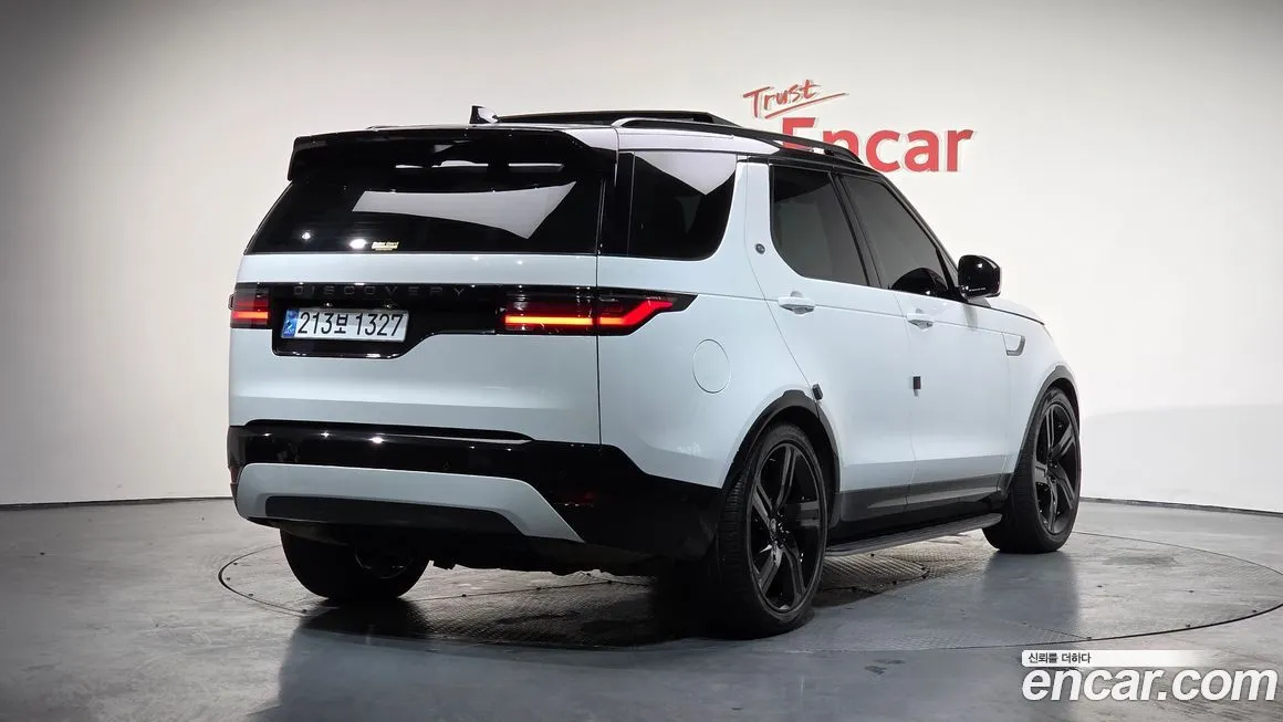 Land Rover Discovery 2024 из KR, фото 8