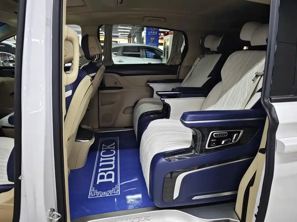 Buick GL8 2022 из CN, фото 5