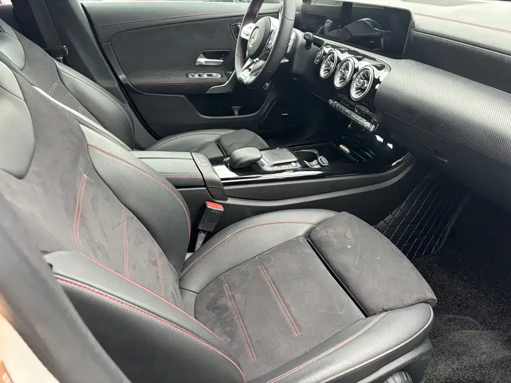 Mercedes-Benz CLA (Import) 2022 из CN, фото 7