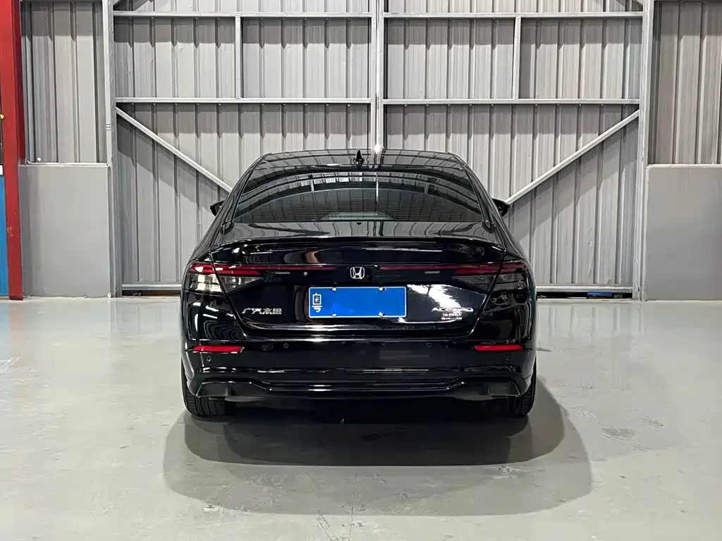 Honda Accord 2023 из CN, фото 5