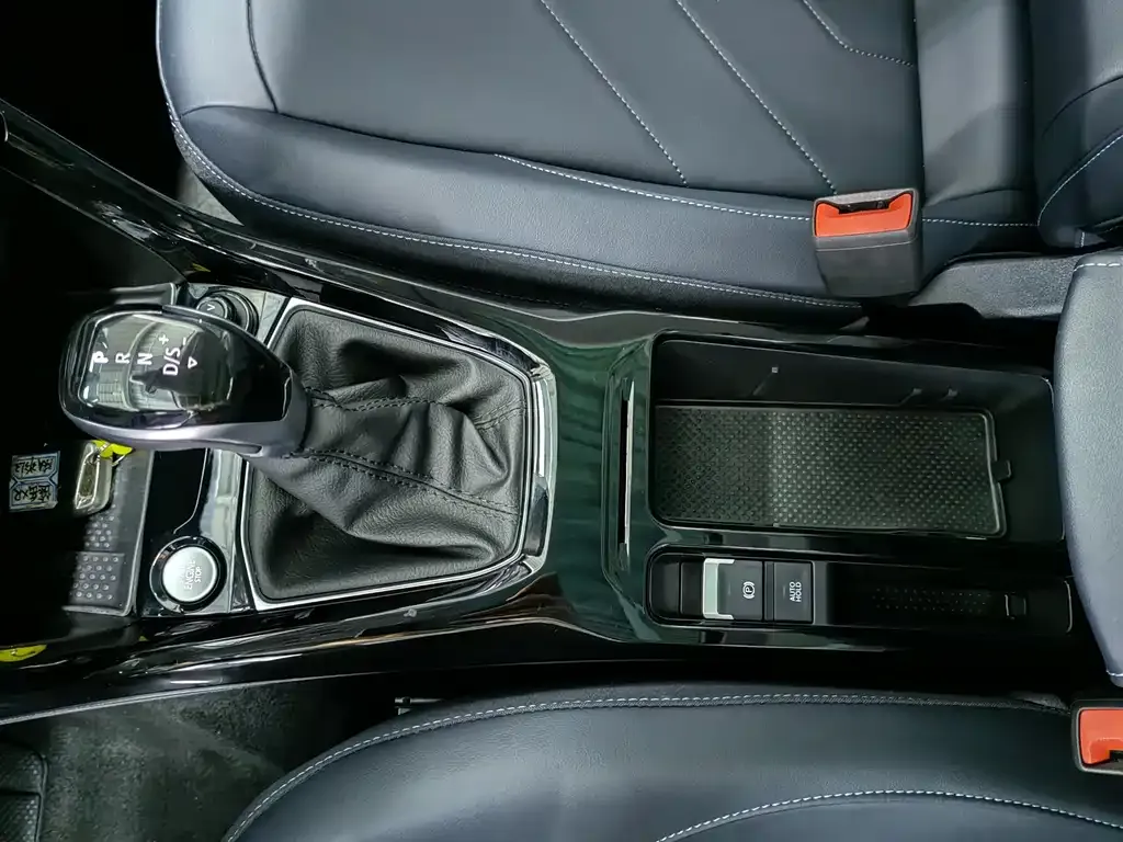 Volkswagen Tharu 2025 из CN, фото 5