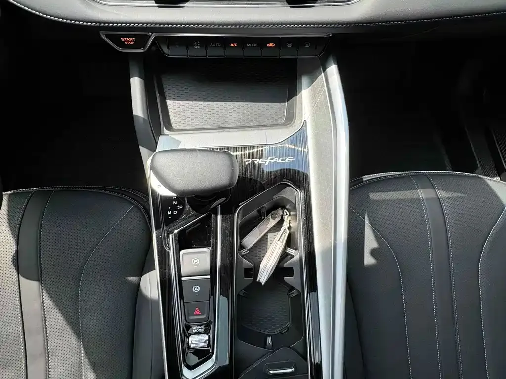 Geely Xingrui 2025 из CN, фото 10