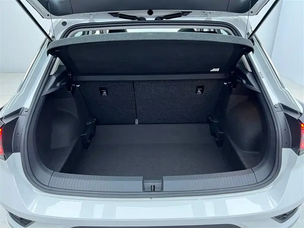 [object Object] T-Roc 2023 из CN, фото 7