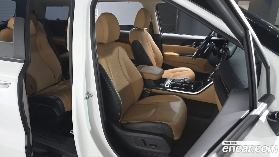 Kia Carnival 2022 из KR, фото 2
