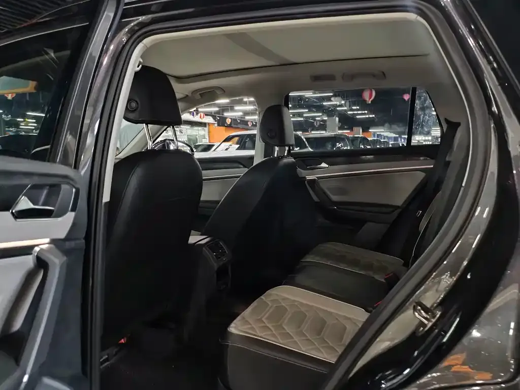Volkswagen Tayron 2023 из CN, фото 6