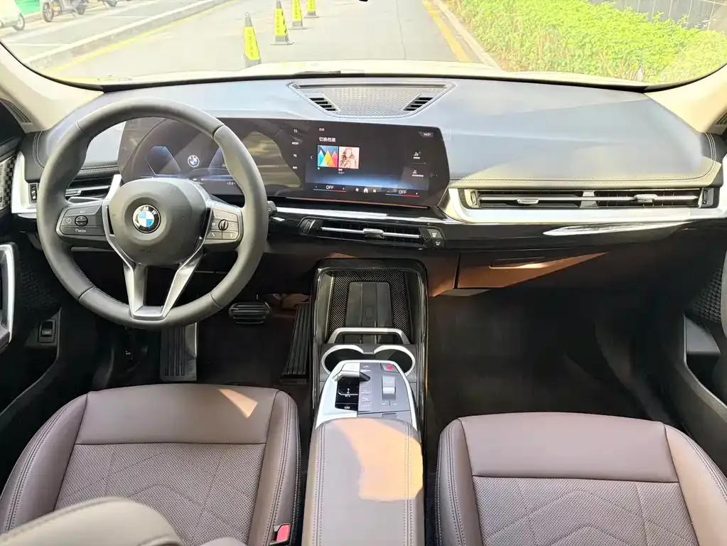 BMW X1 2023 из CN, фото 8