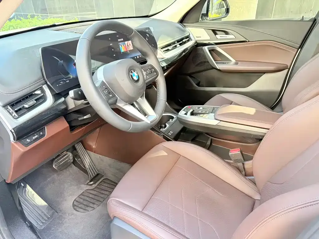 BMW X1 2023 из CN, фото 3