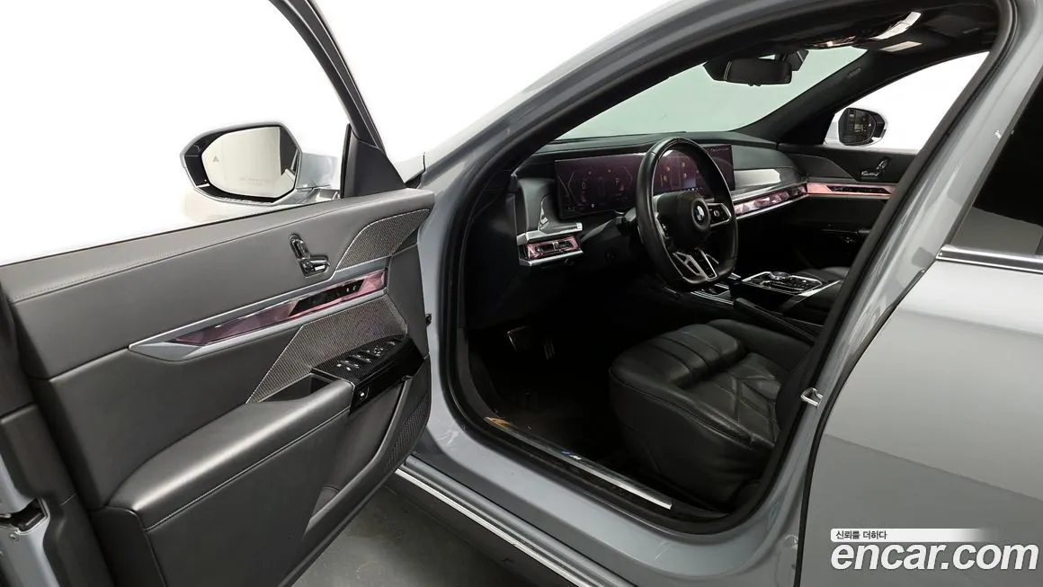 BMW 7-Series 2023 из KR, фото 9