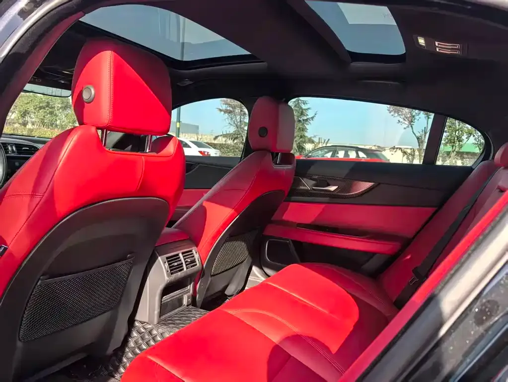 Jaguar XEL 2024 из CN, фото 7