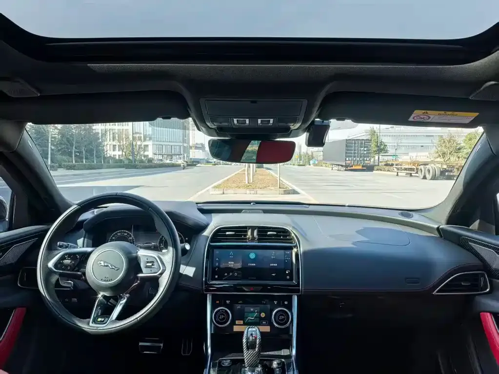 Jaguar XEL 2024 из CN, фото 2
