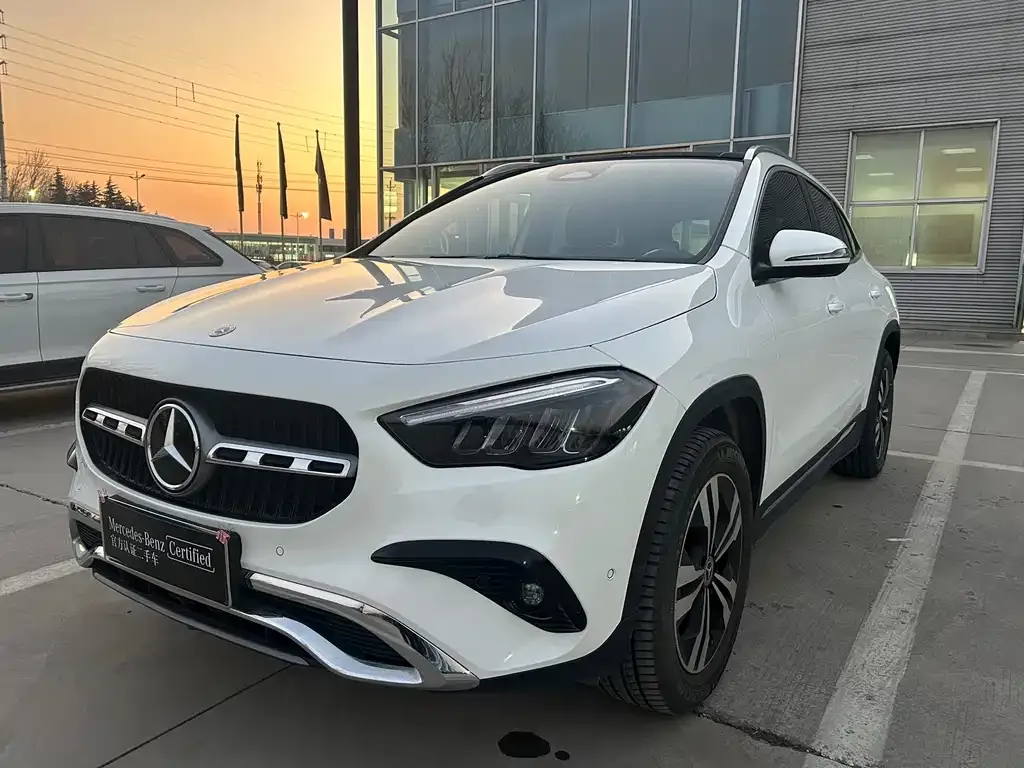 Mercedes-Benz GLA 2024 из CN, фото 1