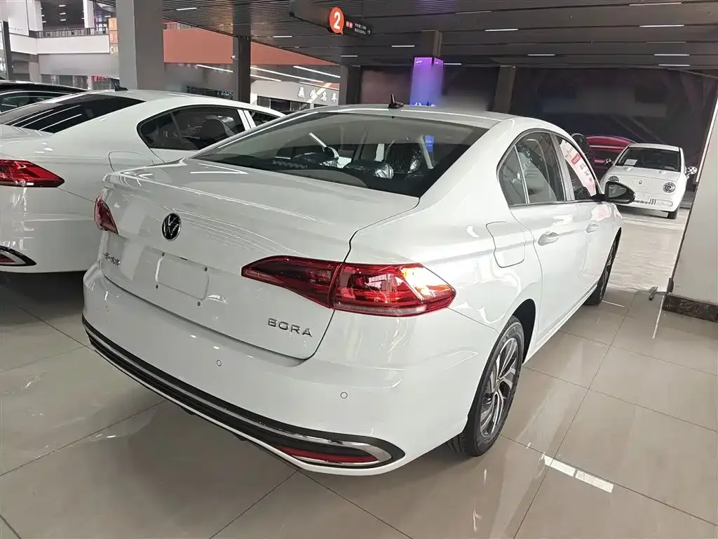 Volkswagen Bora 2025 из CN, фото 5