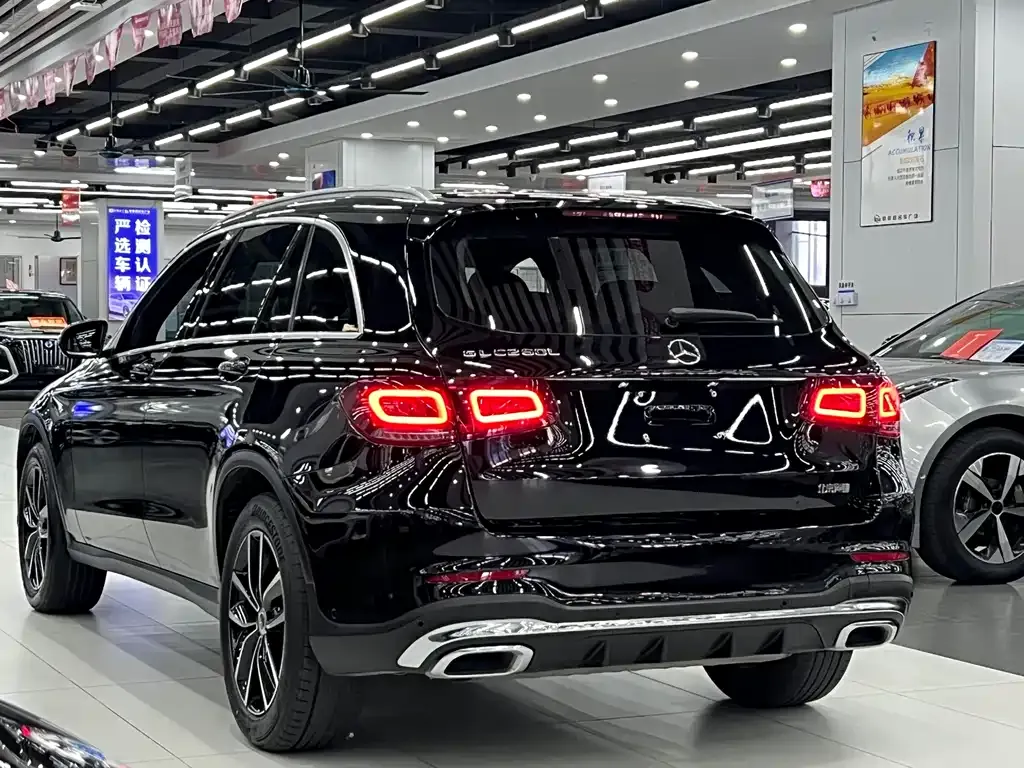 Mercedes-Benz GLC 2023 из CN, фото 3