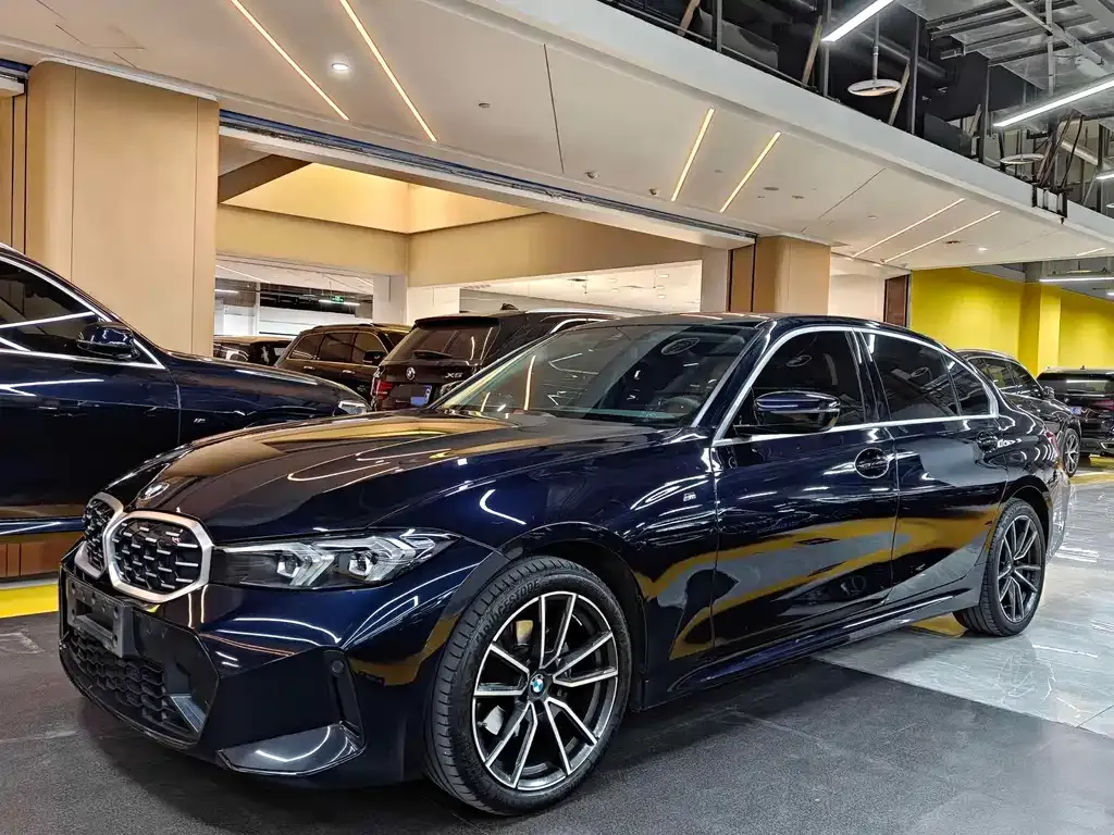 BMW 3 Series — фото 1