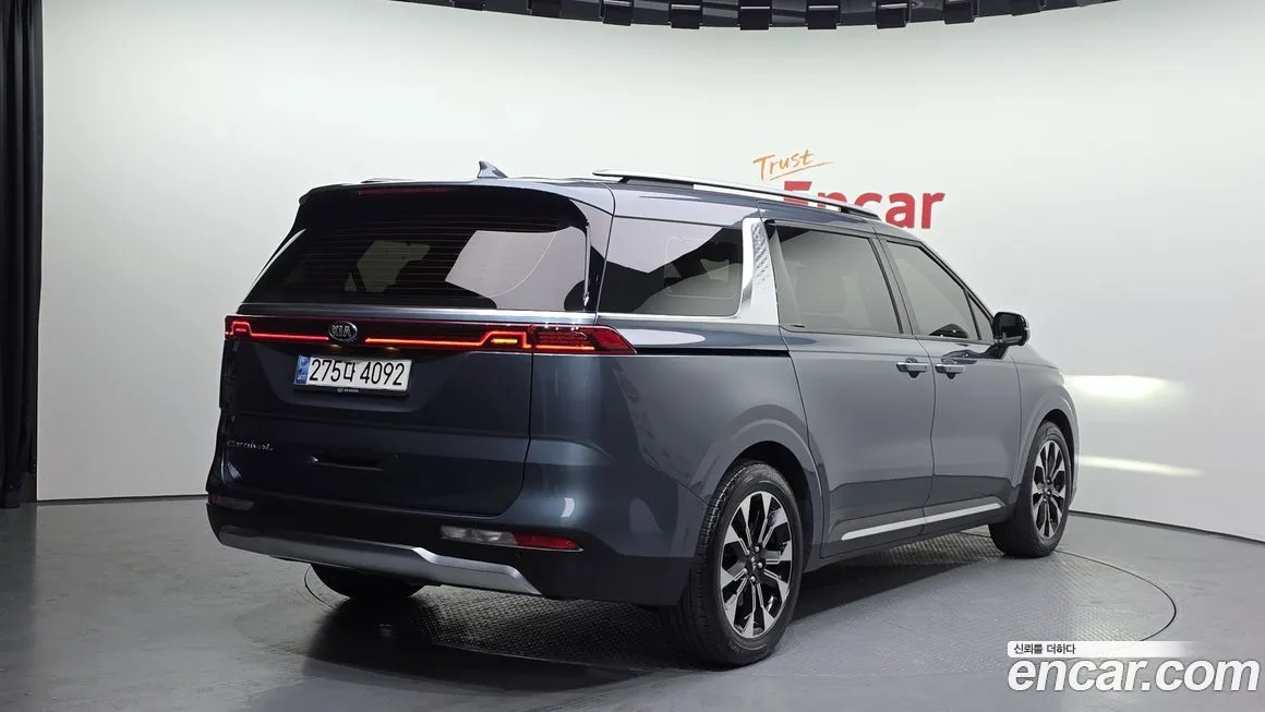 Kia Carnival 2021 из KR, фото 2