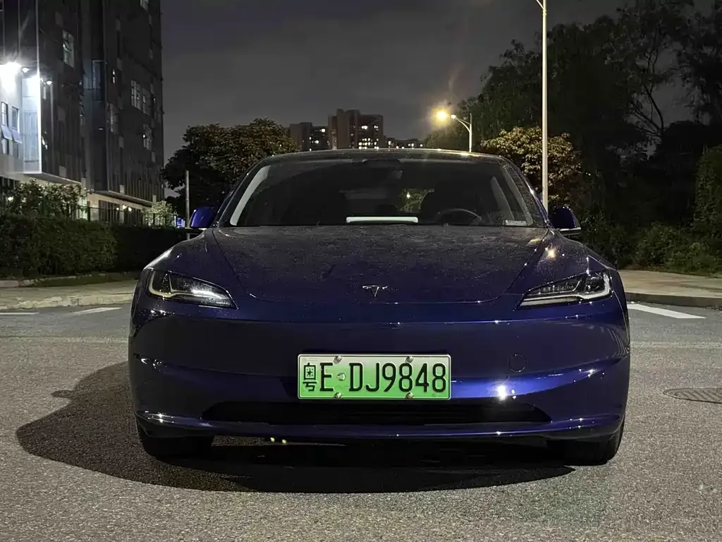 Tesla Model 3 2024 из CN, фото 2